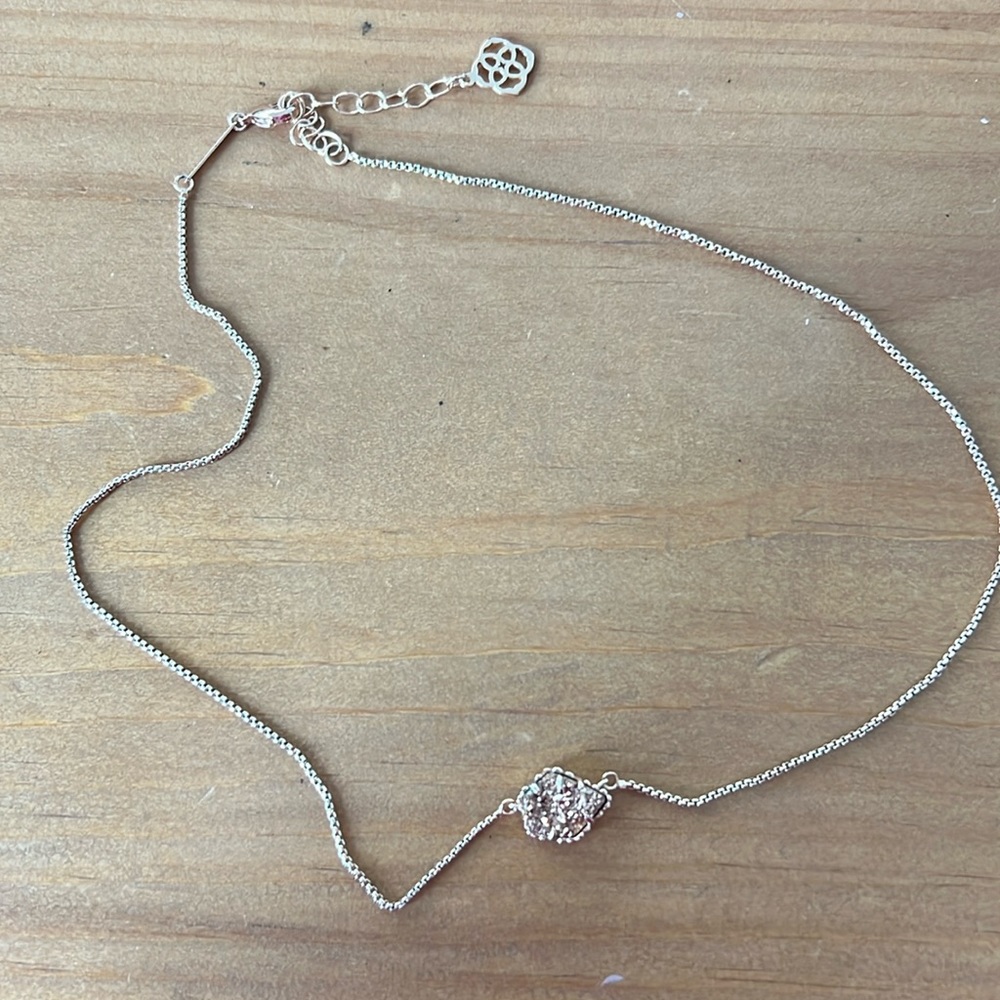 Kendra Scott Necklace